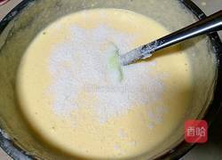 椰香抹茶花纹蛋糕的做法图解14
