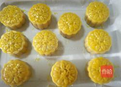 蛋黄豆沙月的做法图解3