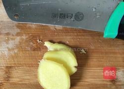 红萝卜玉米骨头汤的做法图解5
