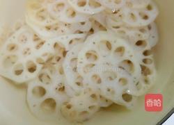 莲藕鸡蛋素饺子的做法图解8