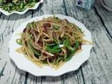 洋葱青椒土豆炒肉丝