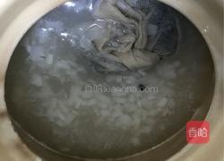 鲫鱼粥的做法图解6