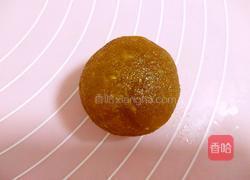 广式月饼（100克凤梨蛋黄馅）的做法图解11