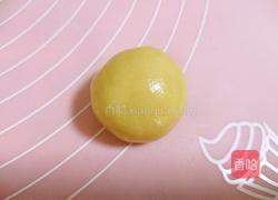 广式月饼（100克凤梨蛋黄馅）的做法图解12