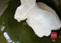 抹茶戚风蛋糕的做法图解9