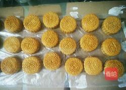 蛋黄莲蓉月饼的做法图解18