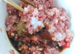 玉米鲜肉馄饨的做法图解3