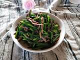 韭菜花炒牛肉