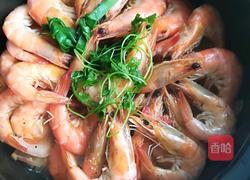 红酒盐焗虾的做法图解4