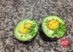 牛油果太阳蛋的做法图解6