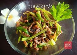  西芹牛肉丝的做法图解8