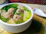 青菜豆腐丸子汤
