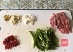 花生芽炒肉丝的做法图解3