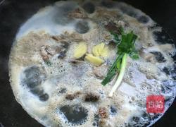 莲藕玉米龙骨汤（电炖锅版）的做法图解7