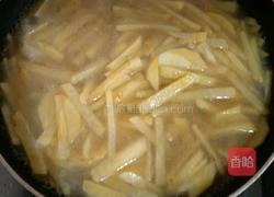 土豆香菜汤的做法图解3