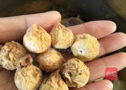 无花果板栗骨头汤的做法图解5