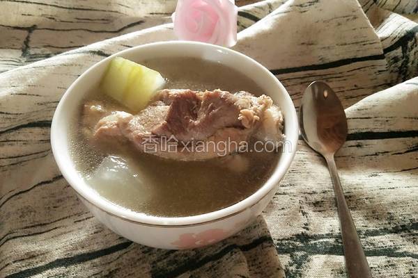 无花果冬瓜筒骨汤的做法 菜谱 香哈网
