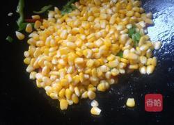辣椒炒玉米粒的做法图解6