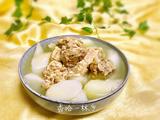 猪脊骨白萝卜汤（秋季养颜美容汤）
