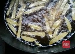 酸甜炸薯条的做法图解7
