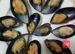 蒜蓉粉丝贻贝的做法图解1