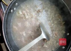西红柿口蘑炖牛腩的做法图解1