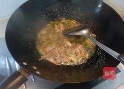 快炒天鹅蛋蚬子肉的做法图解4