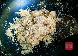 玉米面粉炒肉的做法图解12