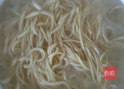 虾仁炒面的做法图解6