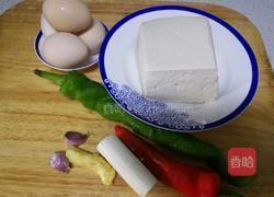 豆腐炒鸡蛋的做法图解1