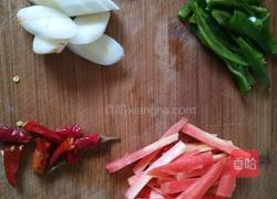 白菜香菇油面筋煲的做法图解6