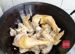 笨鸡炖榛蘑的做法图解3