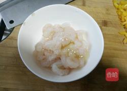 虾仁豌豆的做法图解2