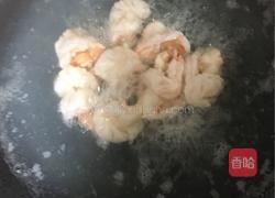 滑蛋虾仁的做法图解5