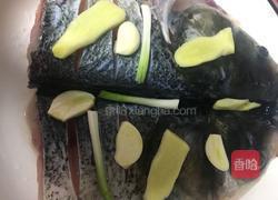 剁椒鱼头的做法图解4