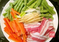 鲁菜大师蒋家菜酱烧五花肉豆角的做法图解2