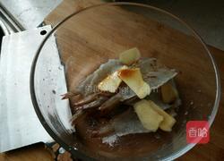 粉丝蒜蓉开背虾的做法图解2