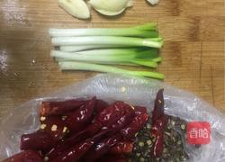辣子鸡丁的做法图解2