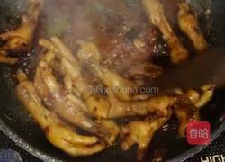 红烧鸡爪的做法图解11