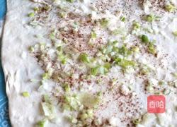 葱花饼的做法图解2
