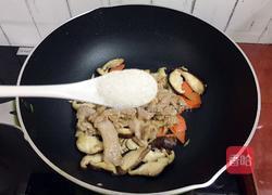 香菇炒肉的做法图解16