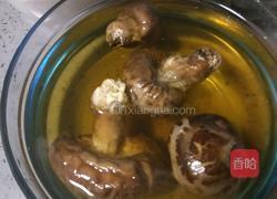 三鲜烧烤麸的做法图解1