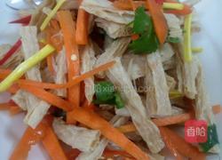 凉拌手撕蛋白素肉的做法图解3