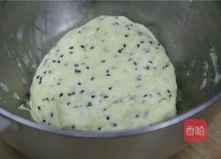 芝麻肉松麻薯：老少皆宜的咸口小点的做法图解4