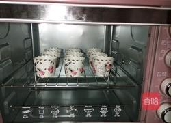 全蛋纸杯蛋糕的做法图解11