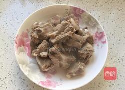 排骨炖土豆的做法图解2