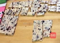蔓越莓花生牛轧糖的做法图解12