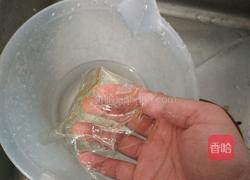 草莓慕斯（六杯的量）的做法图解1