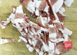 鸡蛋蒜薹炒肉的做法图解1