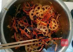 木耳藕片拌杂蔬的做法图解6